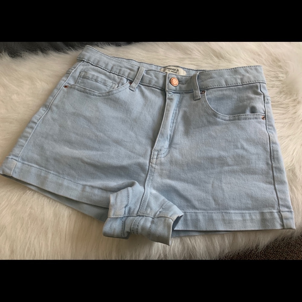 Light wash high waisted denim shorts